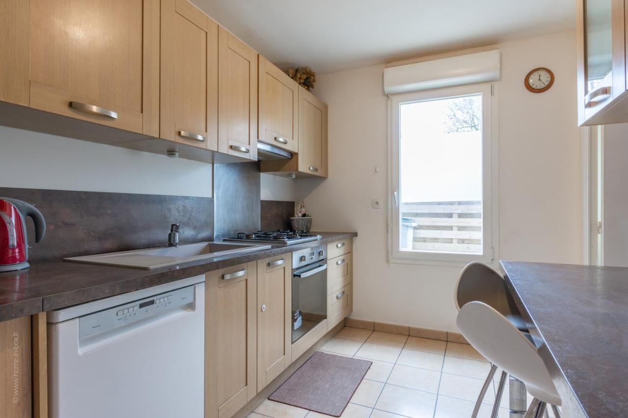Le Duplex Chessy - 15Min From Disneyland - 2 Private Parkings - Garden - Kingsize & Queensize Bed - Supermarket Behind The House מראה חיצוני תמונה